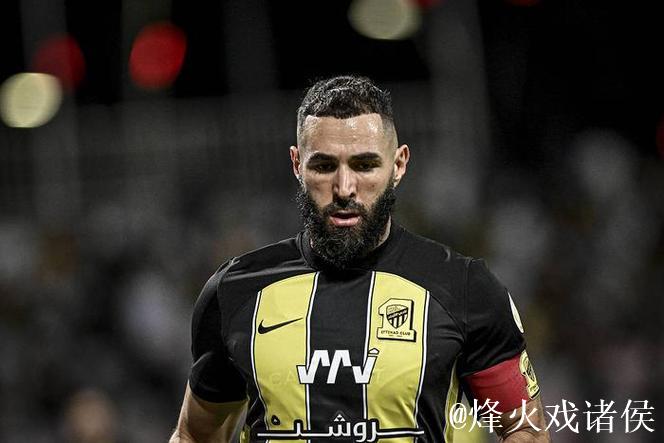 本泽马或放弃沙特天价年薪，自由身引多队争夺